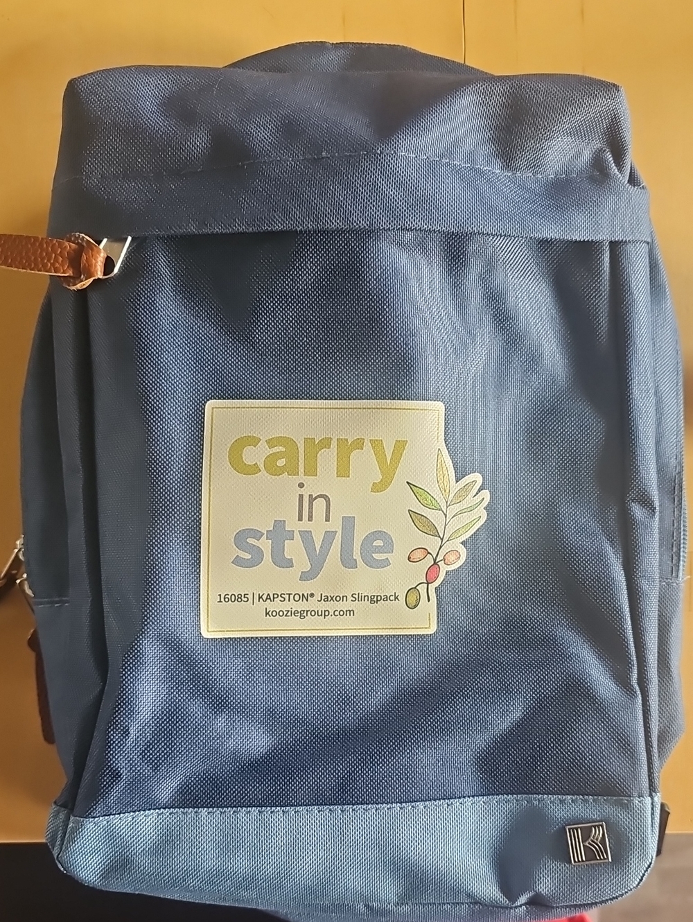Carry In Style Navy Slingpack
